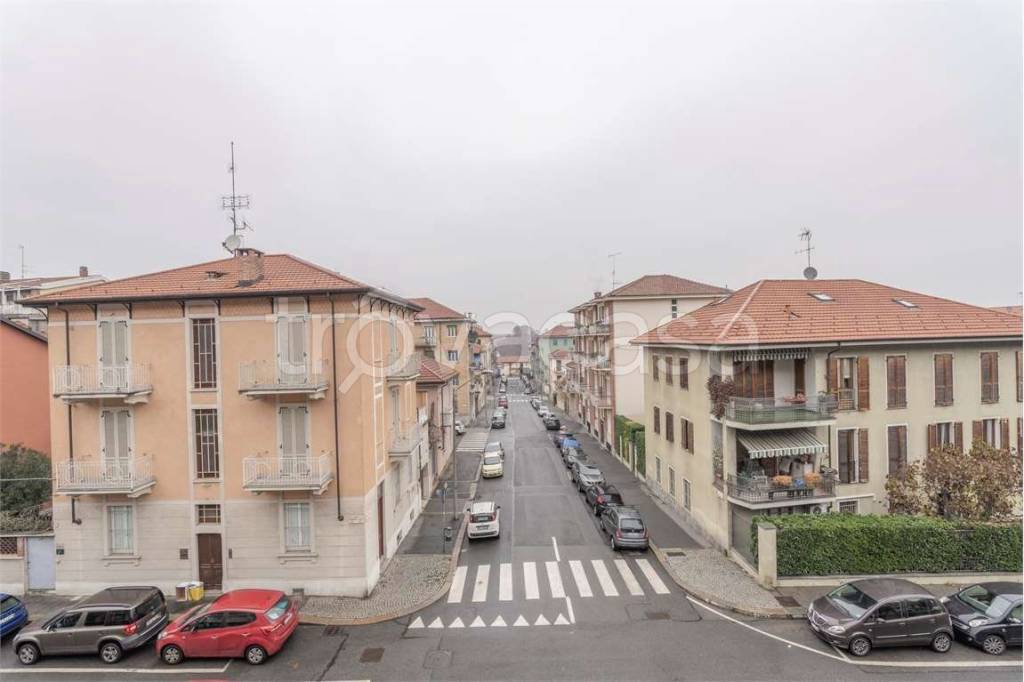 appartamento in vendita a Torino in zona Sassi