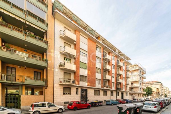 appartamento in vendita a Torino in zona Parella