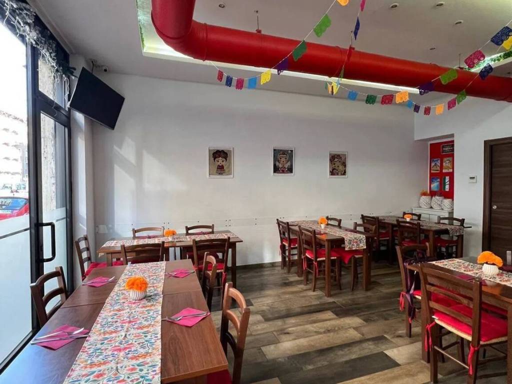 negozio in vendita a Torino in zona Pozzo Strada