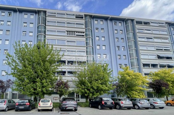 appartamento in vendita a Torino in zona Borgata Vittoria