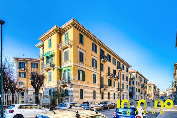 appartamento in vendita a Torino in zona Cenisia