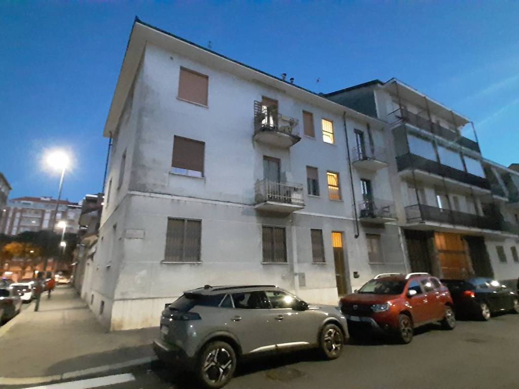 appartamento in vendita a Torino in zona Lucento