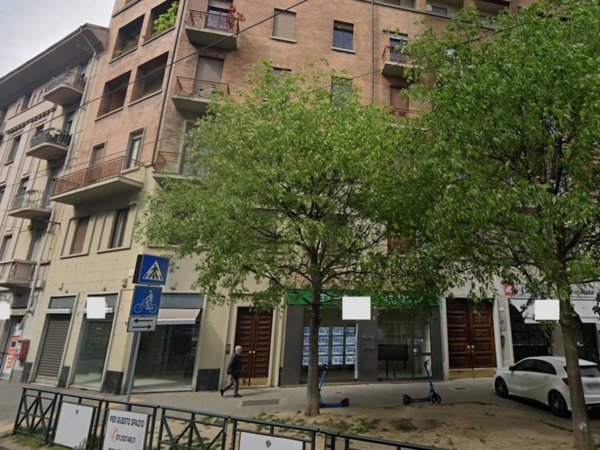 negozio in vendita a Torino in zona Millefonti