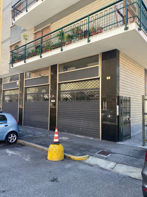 ufficio in vendita a Torino in zona Santa Rita
