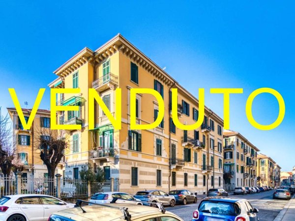 appartamento in vendita a Torino in zona Cenisia