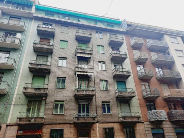 appartamento in vendita a Torino in zona Lingotto