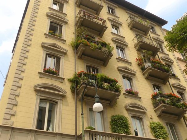 ufficio in vendita a Torino in zona Centro Storico