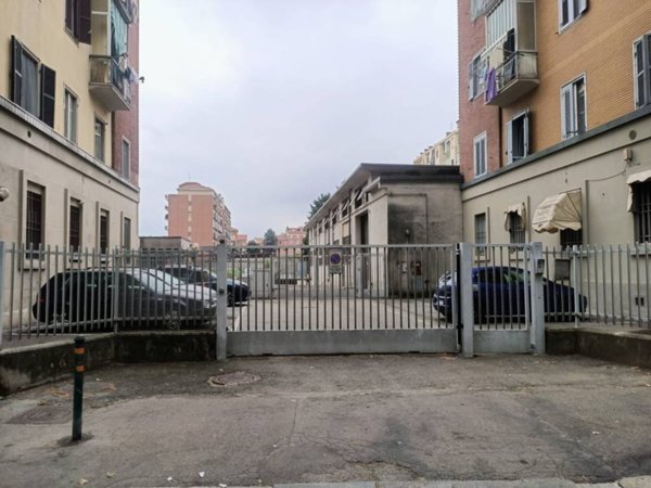 casa indipendente in vendita a Torino in zona Rebaudengo