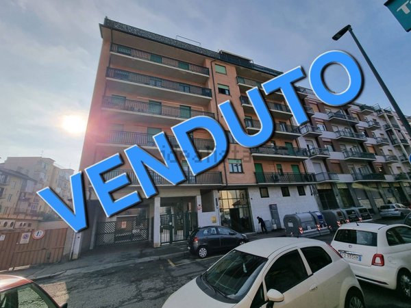 appartamento in vendita a Torino in zona Borgata Vittoria