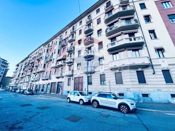 appartamento in vendita a Torino in zona Borgata Vittoria