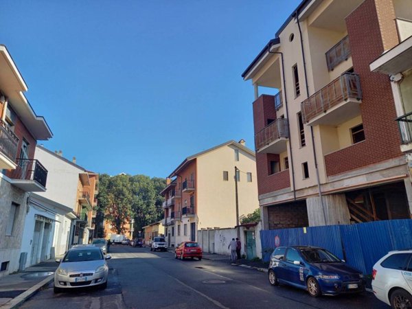 casa indipendente in vendita a Torino in zona Vanchiglia