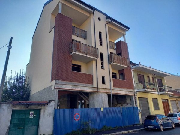 casa indipendente in vendita a Torino in zona Vanchiglia