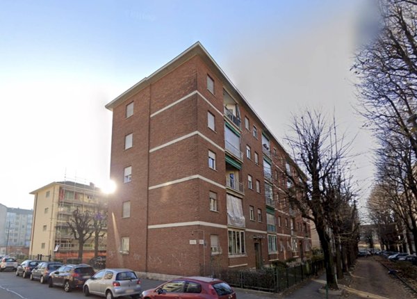 appartamento in vendita a Torino in zona Lingotto