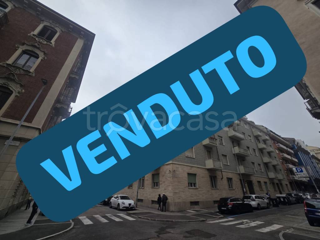appartamento in vendita a Torino in zona San Salvario