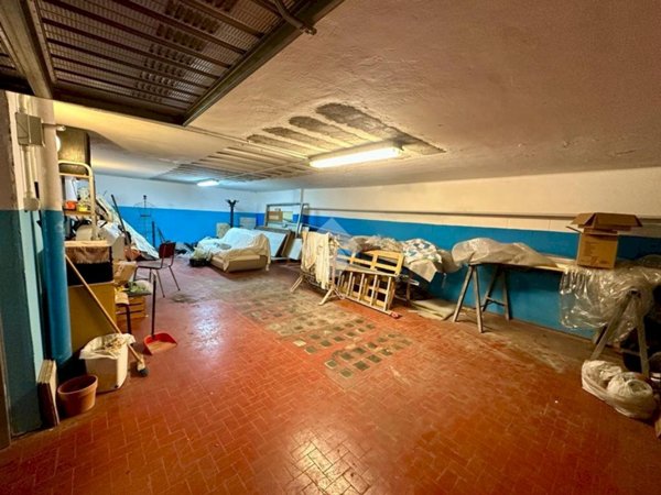 locale di sgombero in vendita a Torino in zona Borgo San Paolo