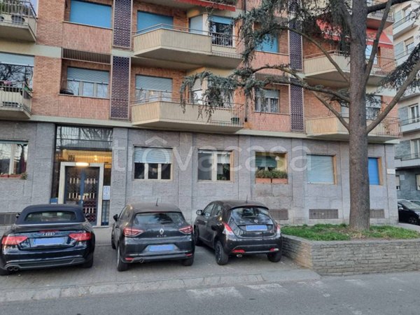 ufficio in vendita a Torino in zona Vanchiglia