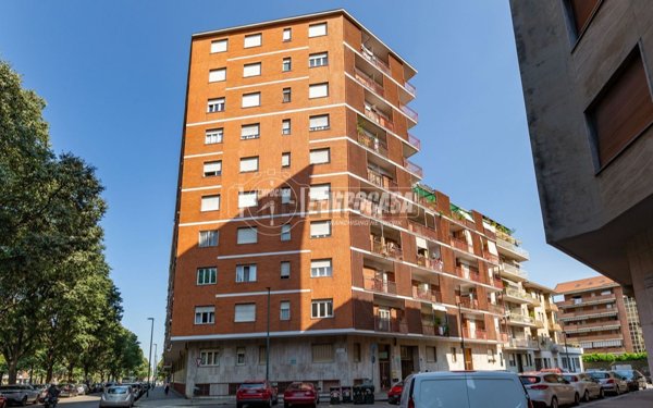 appartamento in vendita a Torino in zona Parella