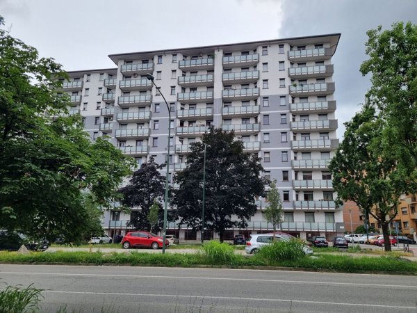 appartamento in vendita a Torino in zona Mirafiori Nord