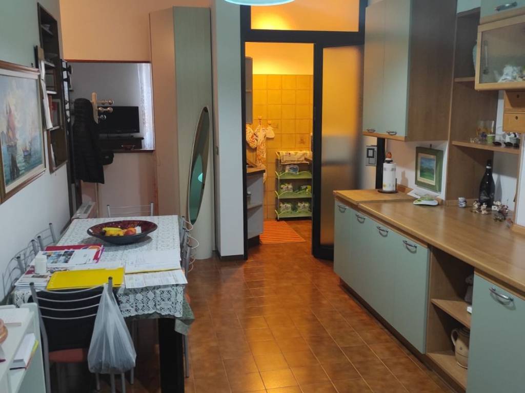 appartamento in vendita a Torino in zona Cit Turin