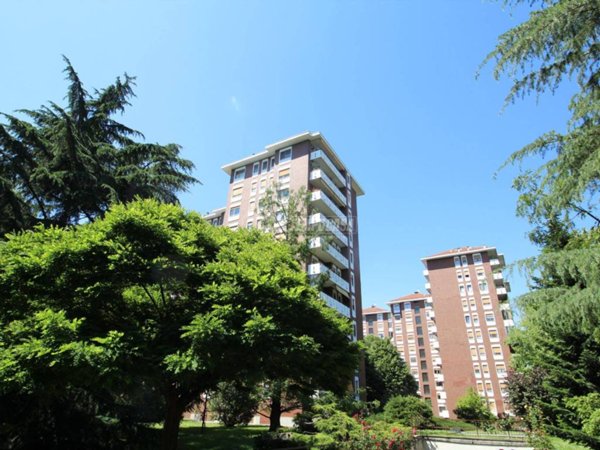 appartamento in vendita a Torino in zona Mirafiori Nord