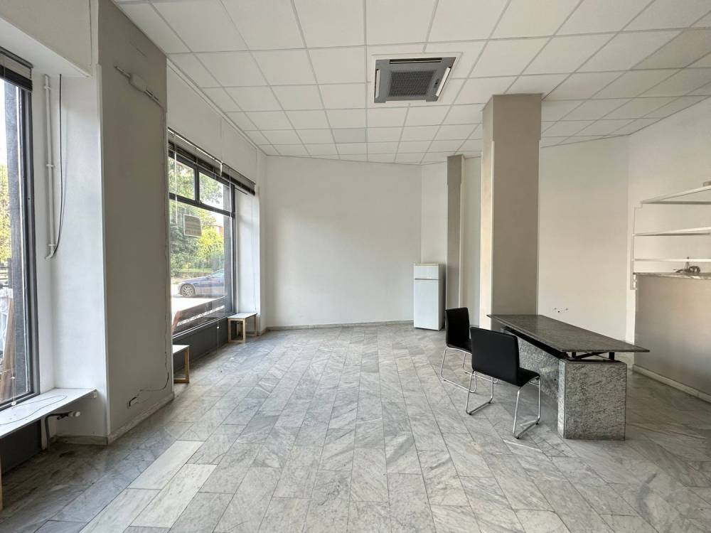 locale commerciale in vendita a Torino