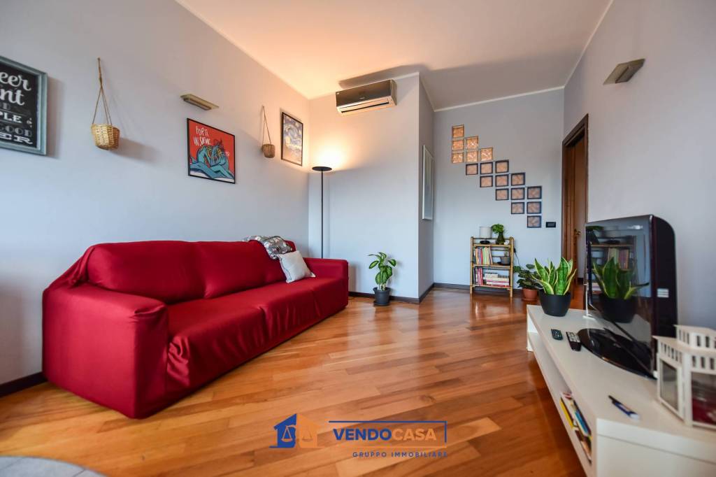 appartamento in vendita a Torino in zona Santa Rita