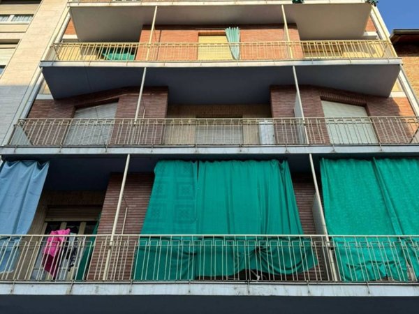 appartamento in vendita a Torino in zona Borgata Vittoria