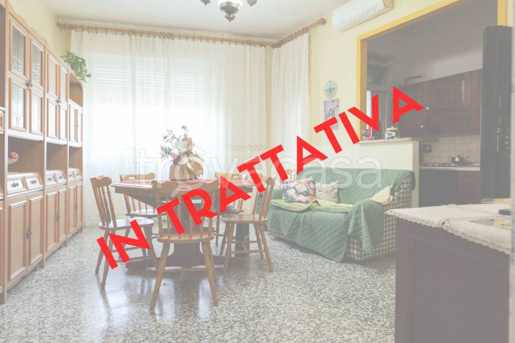 appartamento in vendita a Torino in zona Vallette