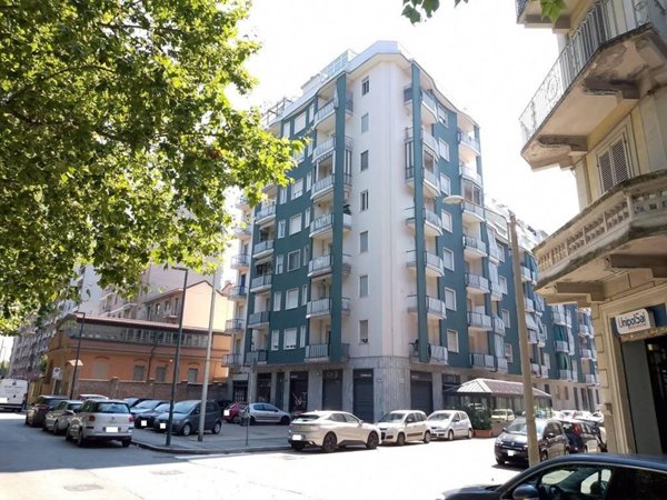 appartamento in vendita a Torino in zona Lingotto