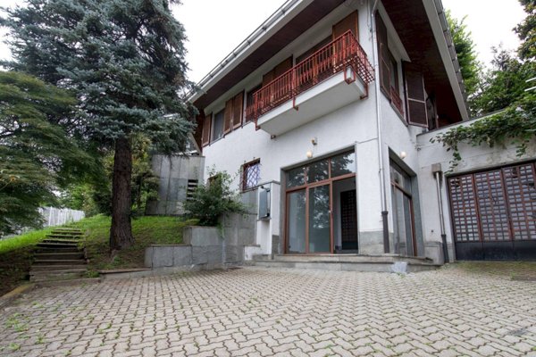 appartamento in vendita a Torino in zona Precollina