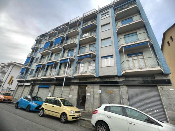 appartamento in vendita a Torino in zona Barca