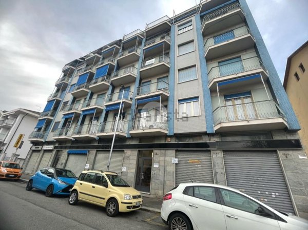 appartamento in vendita a Torino in zona Barca