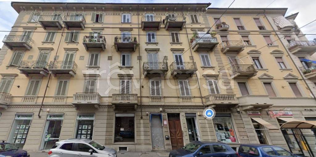 appartamento in vendita a Torino in zona Cenisia