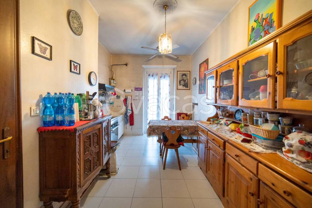 appartamento in vendita a Torino in zona Santa Rita