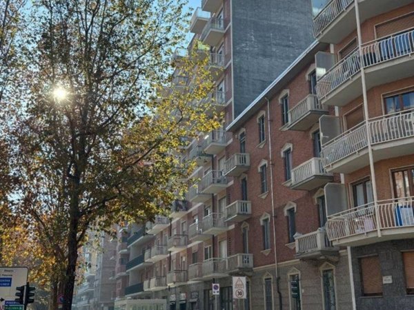 appartamento in vendita a Torino in zona Mirafiori Nord