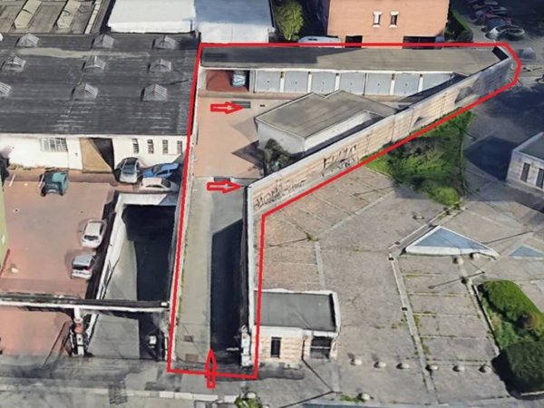 negozio in vendita a Torino in zona Borgata Vittoria