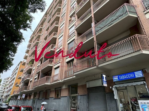appartamento in vendita a Torino in zona Parella