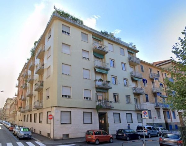 appartamento in vendita a Torino in zona Cit Turin