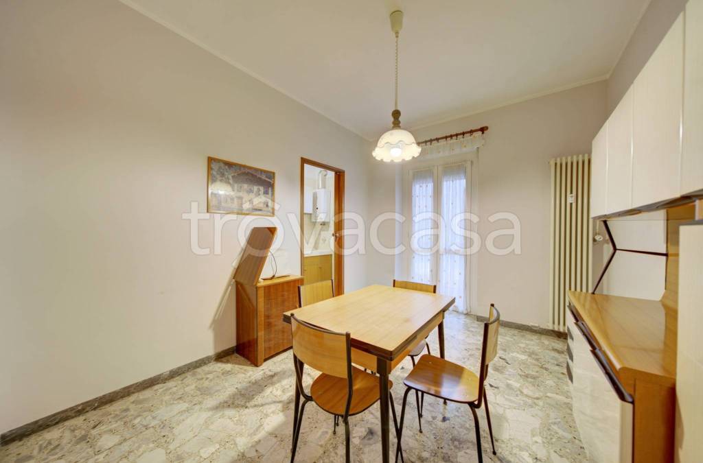 appartamento in vendita a Torino in zona Santa Rita