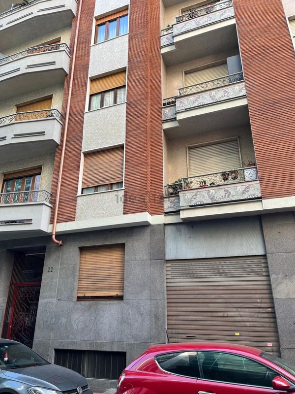 locale di sgombero in vendita a Torino in zona Vanchiglia