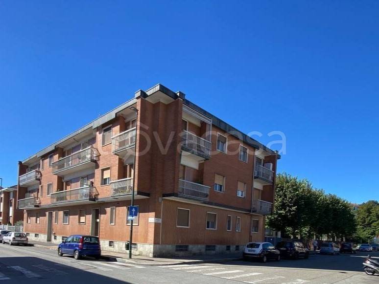 appartamento in vendita a Torino in zona Mirafiori Sud