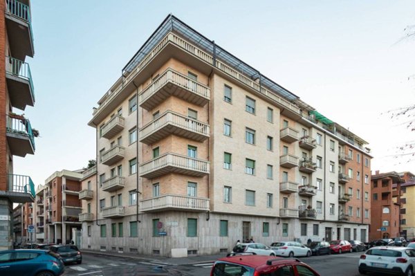 appartamento in vendita a Torino in zona Cenisia