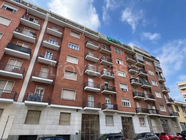appartamento in vendita a Torino in zona Lucento