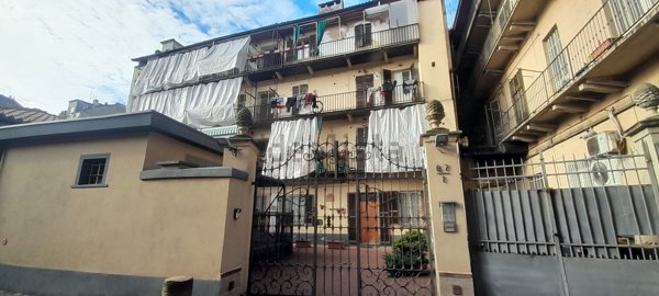 appartamento in vendita a Torino in zona Borgo San Paolo