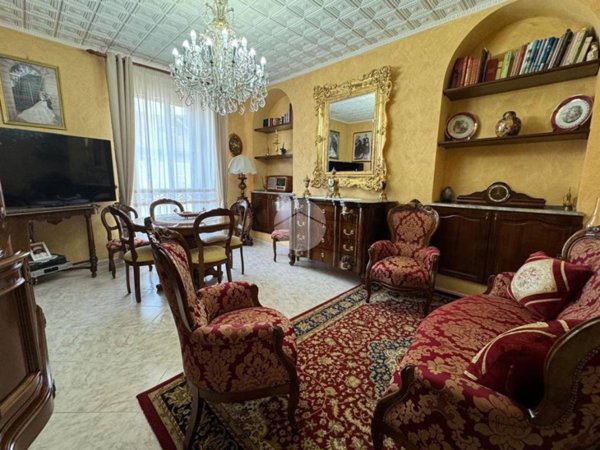 appartamento in vendita a Torino in zona Campidoglio