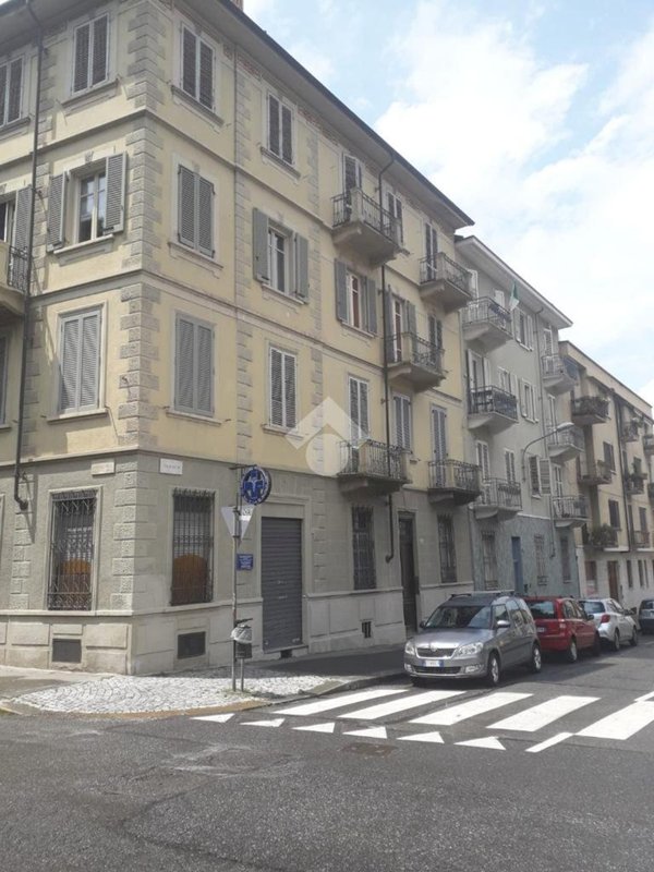 appartamento in vendita a Torino in zona Madonna del Pilone