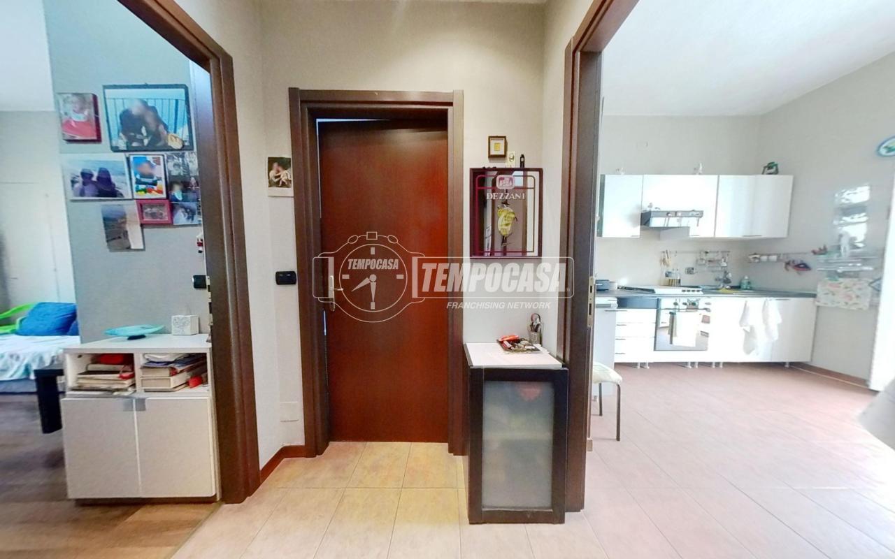 appartamento in vendita a Torino in zona Borgata Vittoria