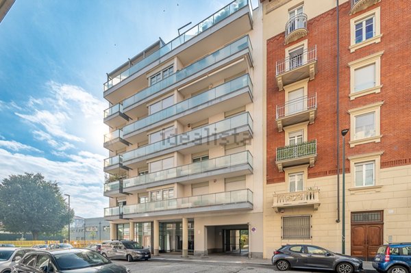 appartamento in vendita a Torino in zona Cenisia