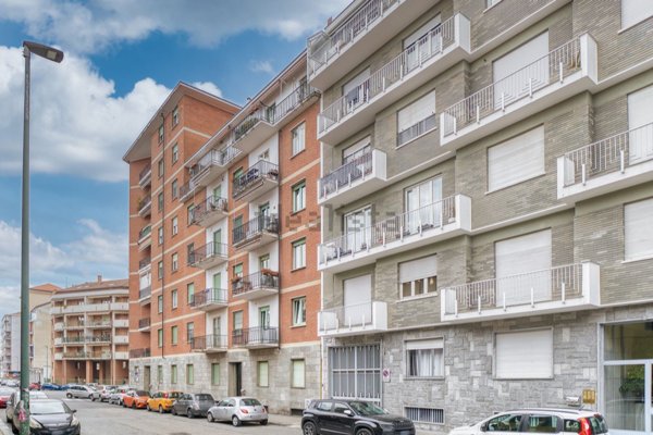 appartamento in vendita a Torino in zona Lucento