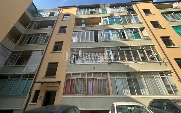 appartamento in vendita a Torino in zona Mirafiori Nord